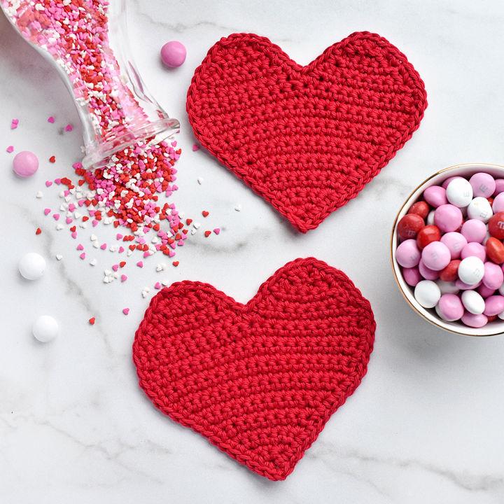 Pretty Crochet Coffee Cup Heart Coaster Pattern