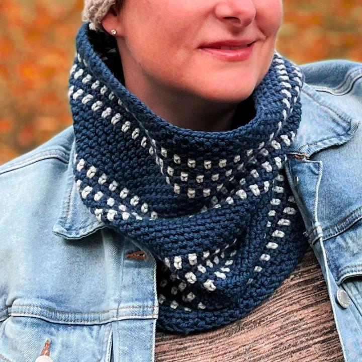 Free Crochet Pointillism Cowl Pattern