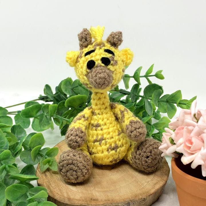 Free Crochet Gerry Giraffe Animal Pattern