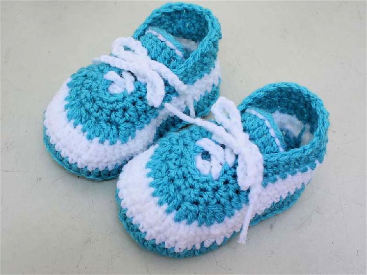 How to Crochet Baby Shoes - Free Diagram