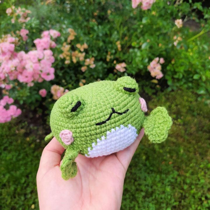 Quick and Easy Crochet Frog Pattern