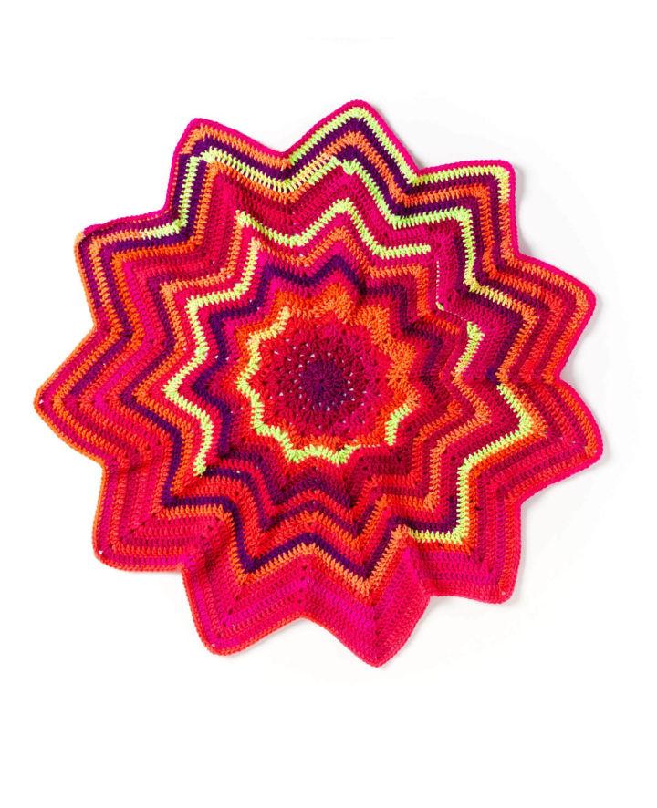 How to Crochet a Star Blanket - Free Pattern