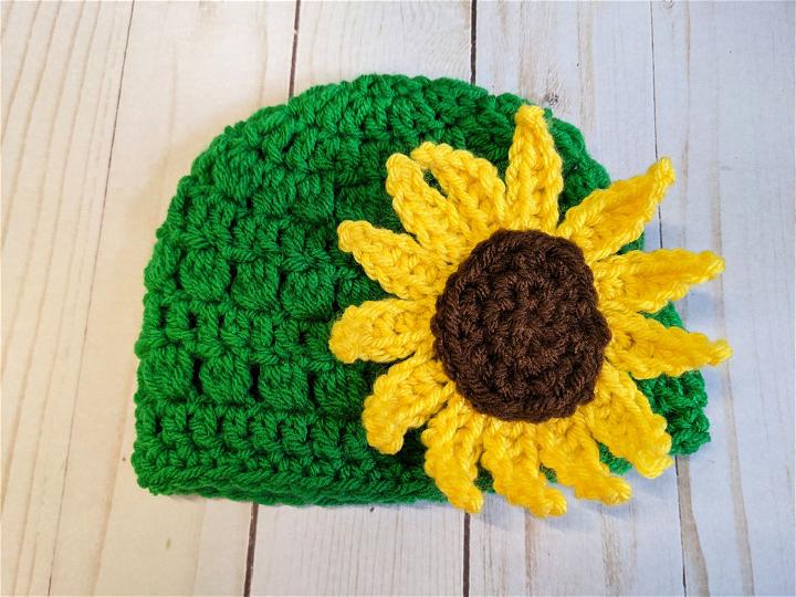 How to Crochet a Sunflower Baby Hat - Free Pattern