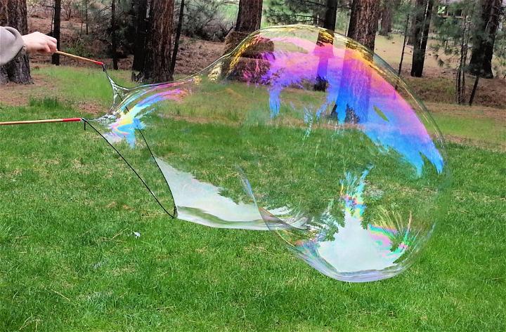 Make Beautiful Giant Bubbles Wand