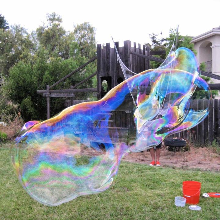 Make a Big Giant Bubble Wand