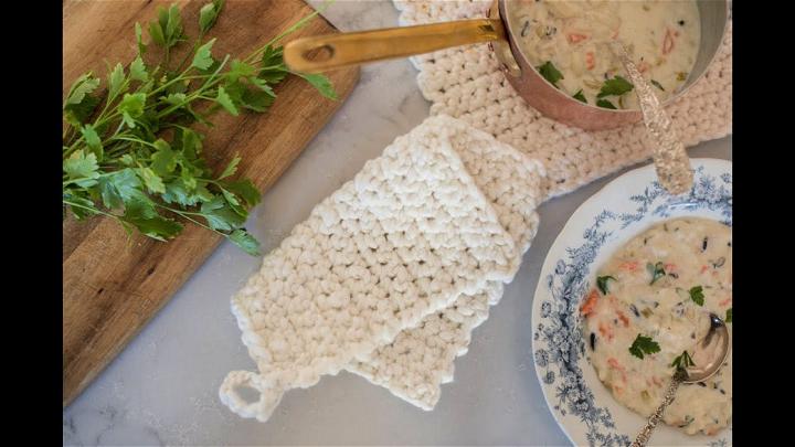 30 Minute Crochet Potholder Pattern for Beginners