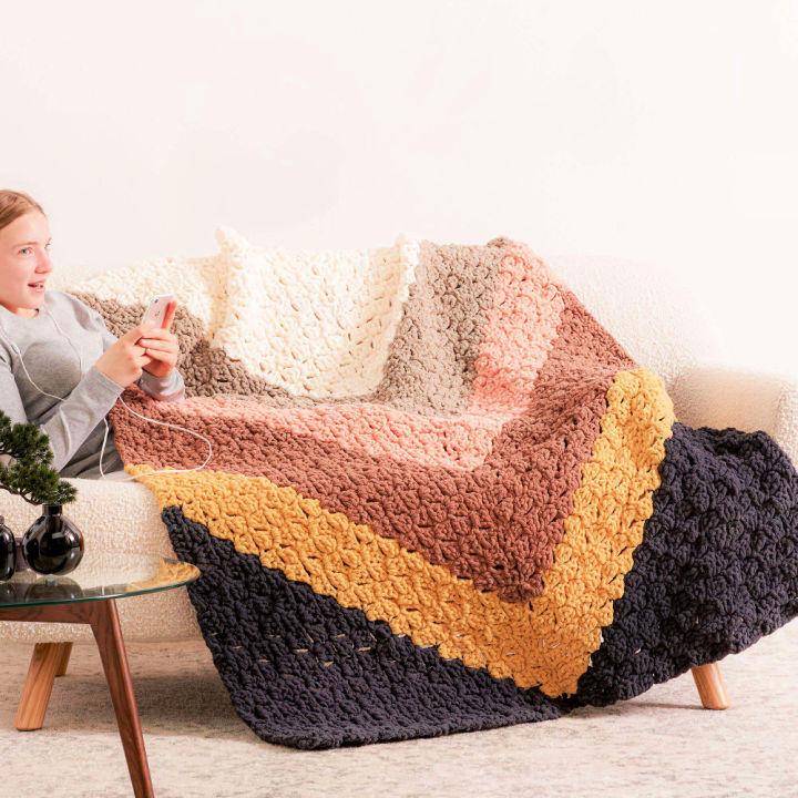 Crochet Giant Chevron Blanket Design - Free Pattern