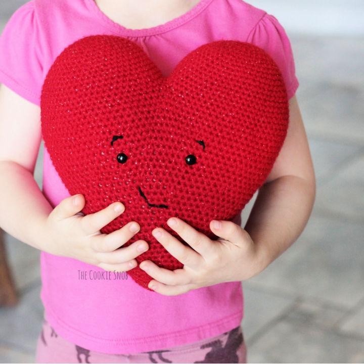 Cool Crochet Huggable Heart Plushy Pattern