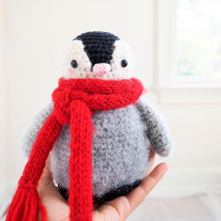 Crochet Baby Penguin Amigurumi Toy Pattern