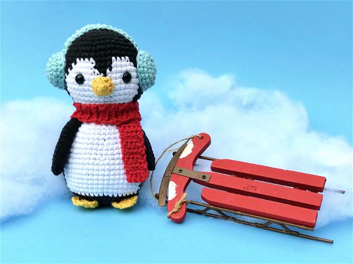 Crochet Chilly the Penguin Pattern