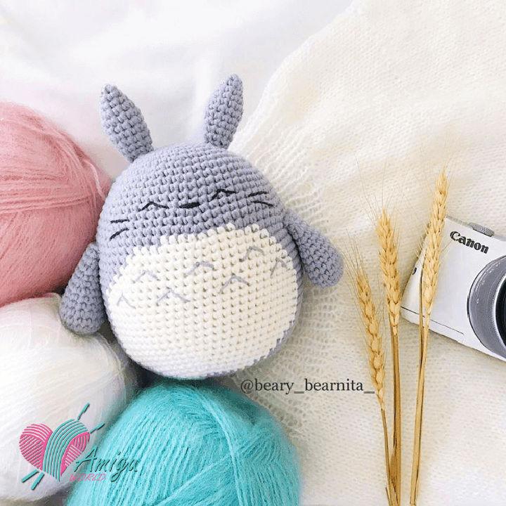 Free Crochet Chubby Totoro Amigurumi Pattern