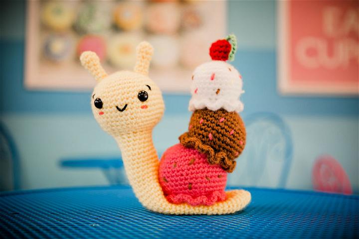Free Crochet Ice Cream Snail Amigurumi Pattern