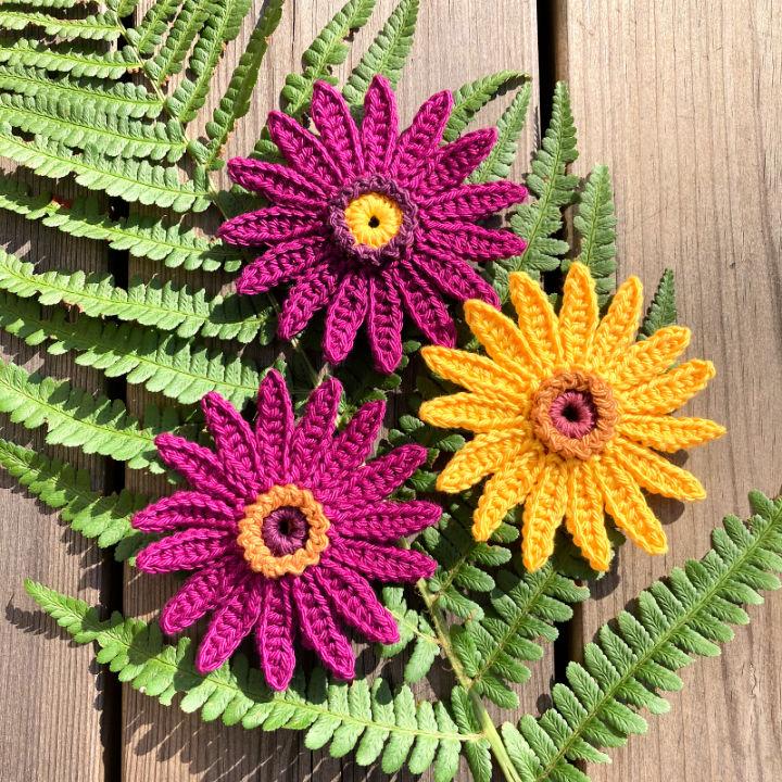 Crocheted Autumn Gerbera Flower Pattern