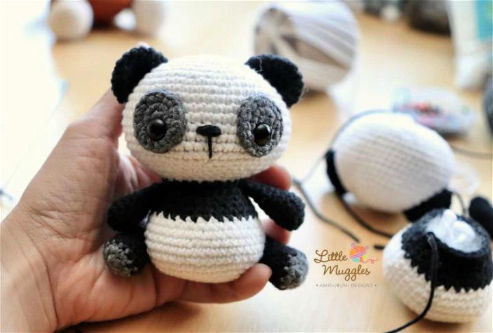 Crocheted Little Paperweight Panda Pattern