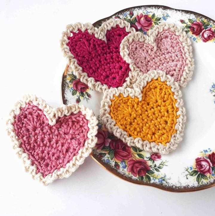 Crocheted Vintage Hearts - Free Pattern