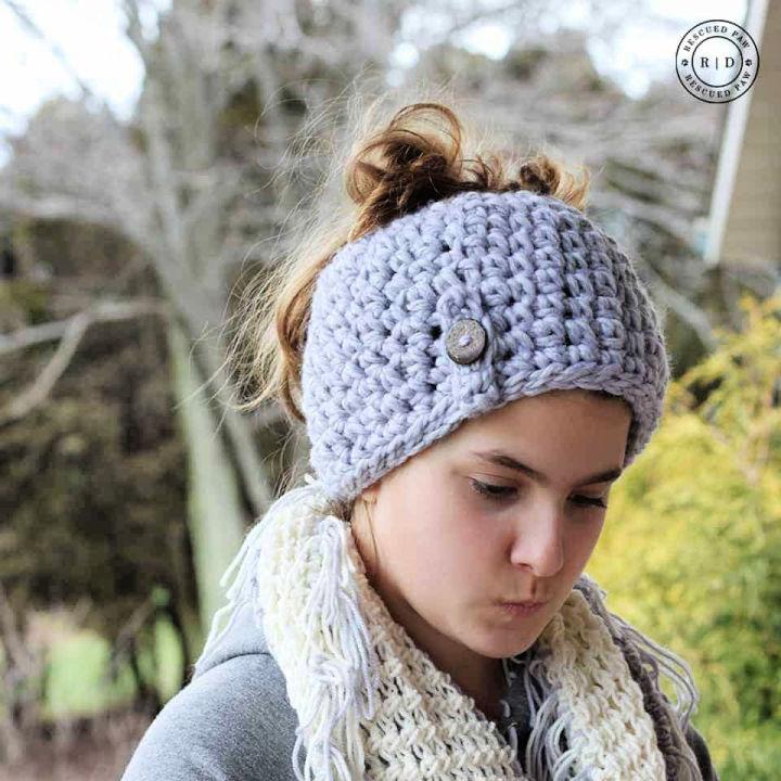 Crocheting a Messy Bun Beanie in Hour Free Pattern