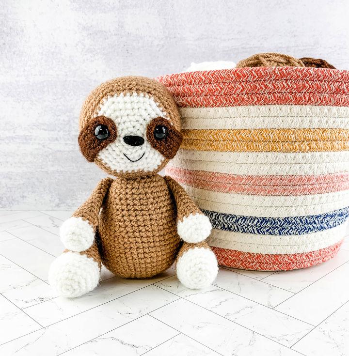 Crocheting a Sloth Amigurumi Free Pattern