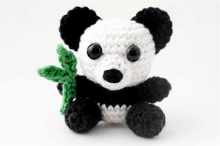 Easy Crochet Panda Amigurumi Pattern for Beginners