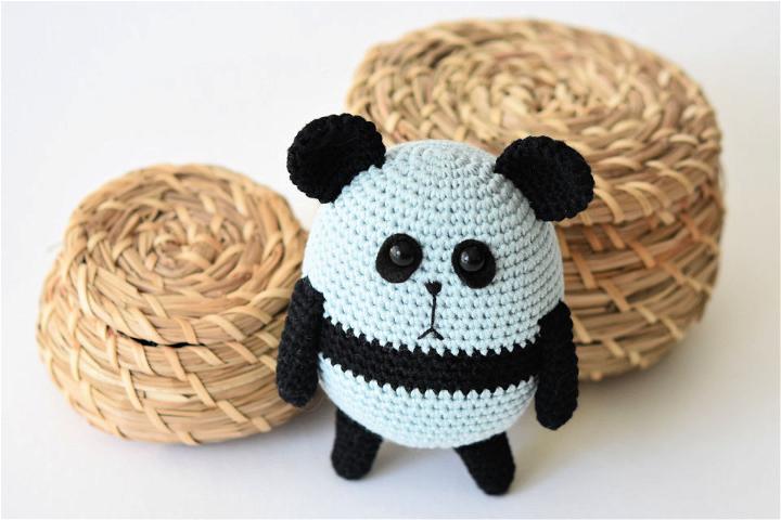 Free Crochet Amigurumi Panda Bear Pattern