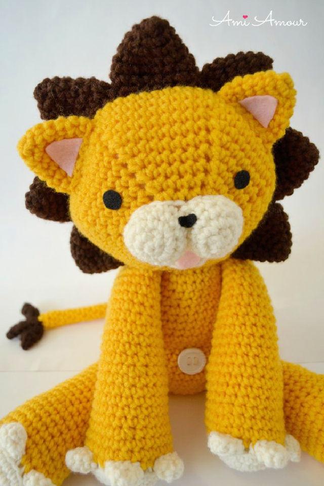 Crochet Larger Sized Lion Amigurumi Pattern