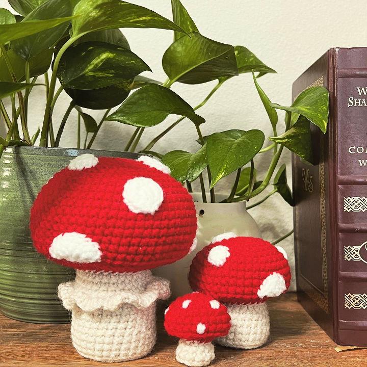Free Crochet Mushroom Trio Pattern