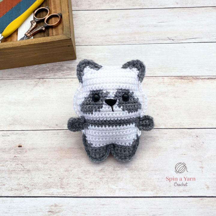 Free Crochet Pocket Panda Pattern