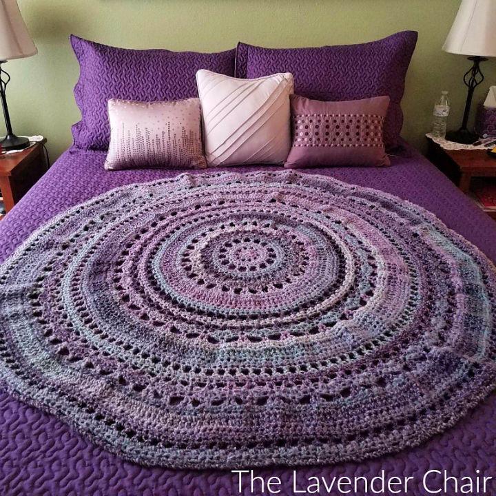 Free Crochet Wagon Wheel Circular Blanket Pattern