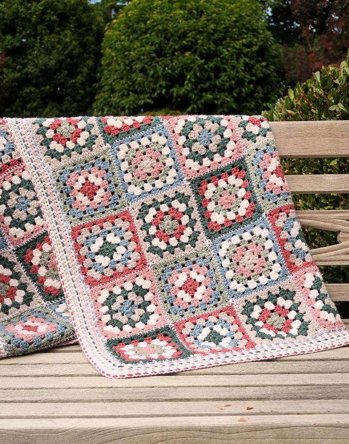 Gorgeous Crochet Adelie Granny Square Blanket Design