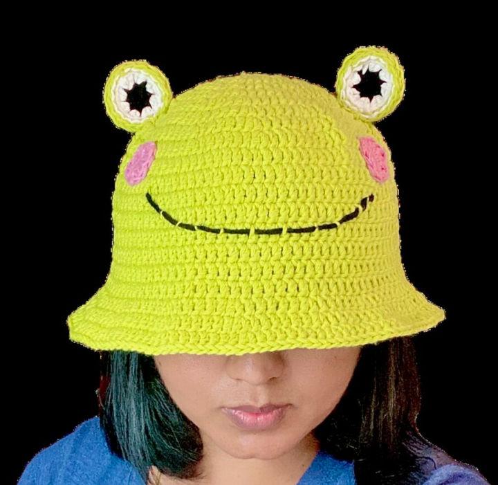 Crochet Frog Bucket Hat - Free Pattern