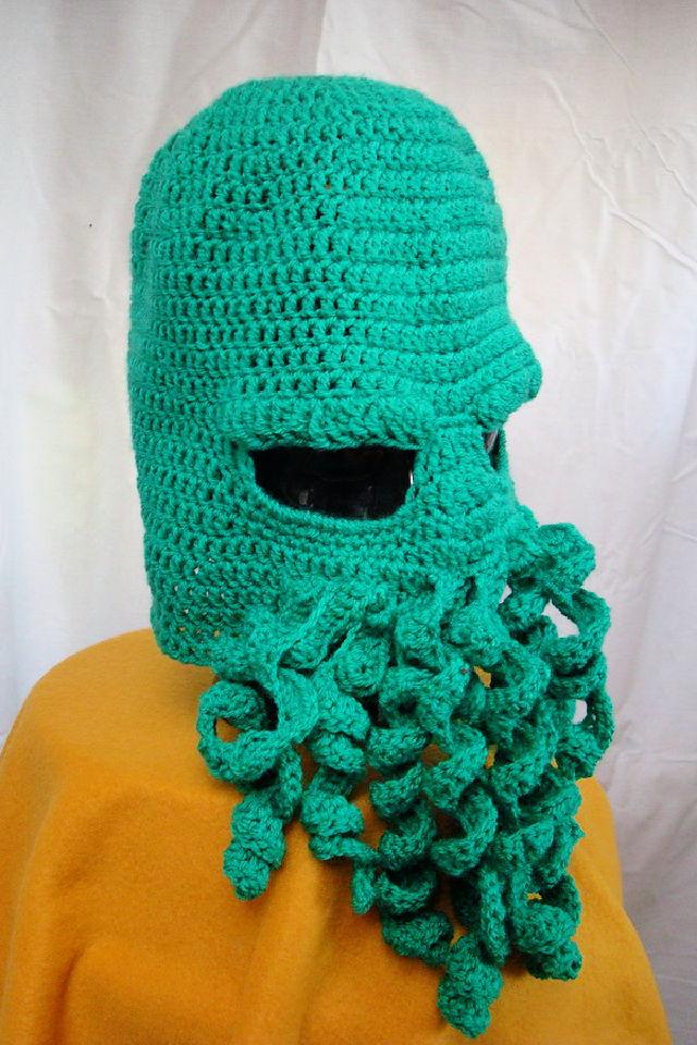 How to Crochet a Cthulhu Ski Mask - Free Pattern