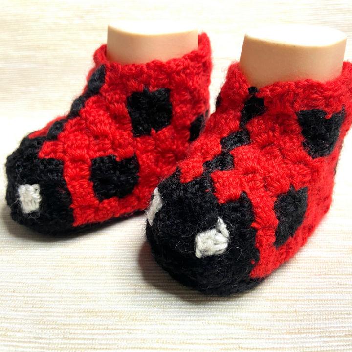 Ladybug C2C Crochet Baby Booties Pattern