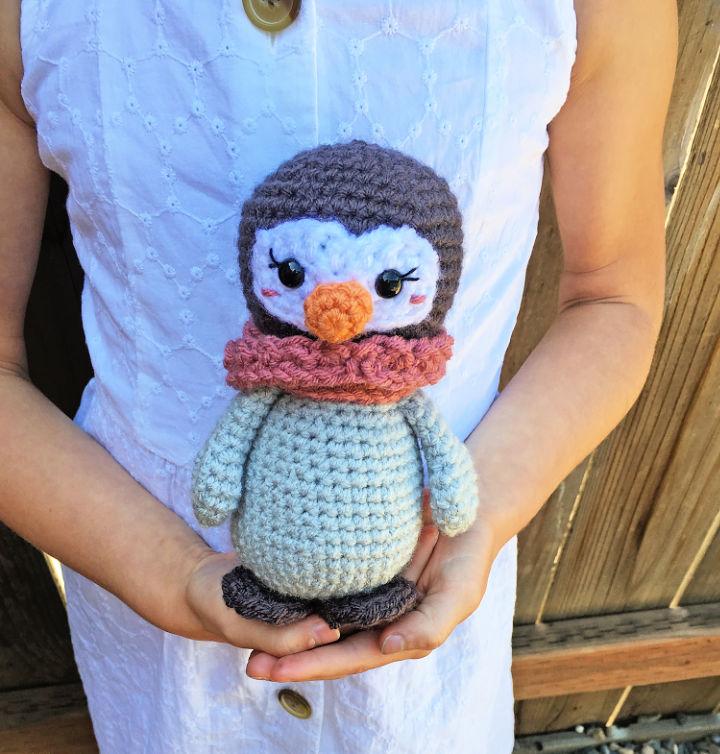 Pretty Crochet Mini Penguin Pattern
