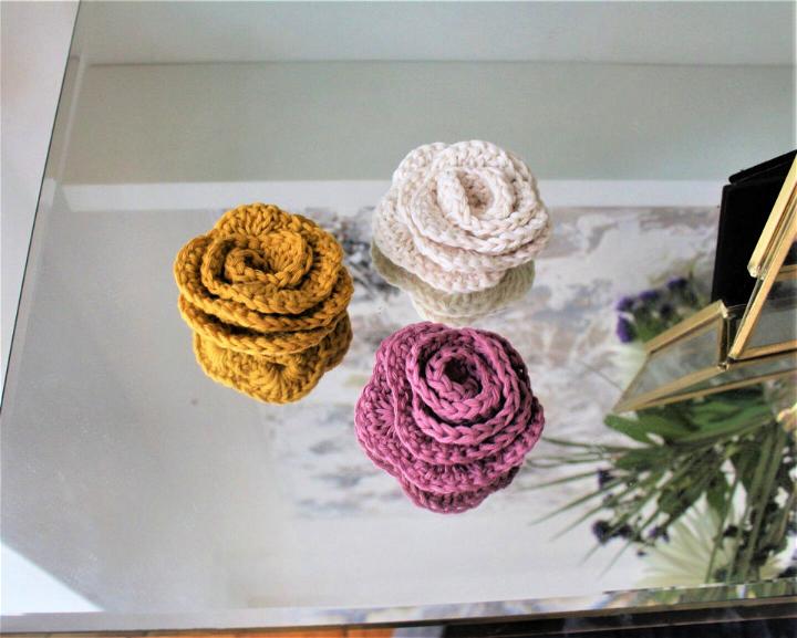 Simple Crochet Flower Pattern