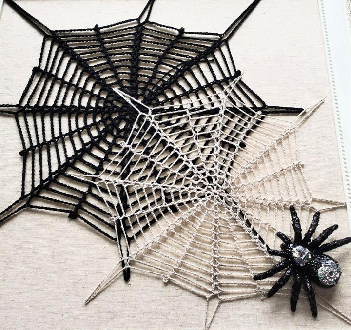 Simple Crochet Halloween Spiderweb Pattern