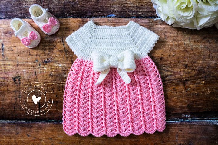 Adorable Crochet Baby Girl Outfit Pattern