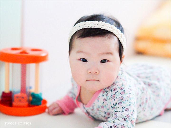 Crochet Baby Girl Lace Headband Pattern