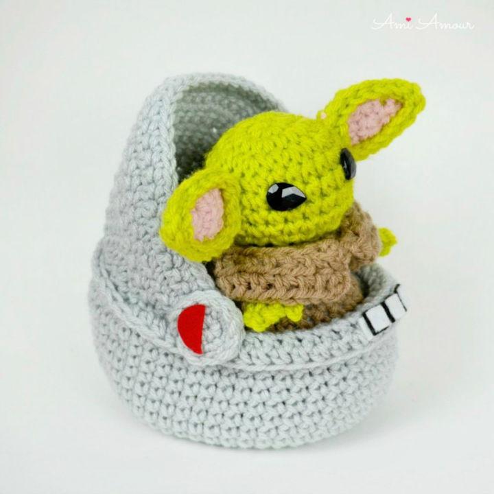 Crochet Baby Yoda Amigurumi Pattern
