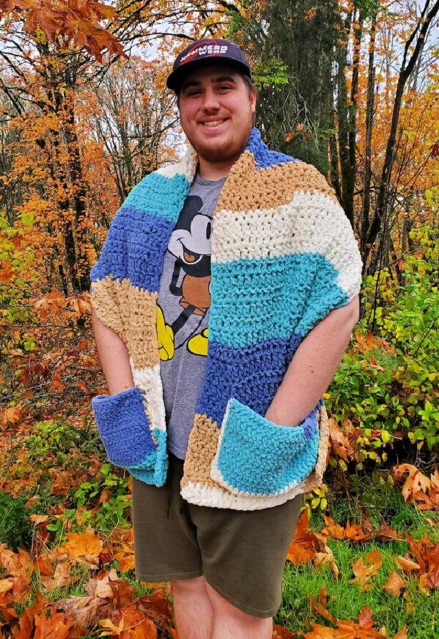 Crochet Bernat Blanket Pocket Shawl