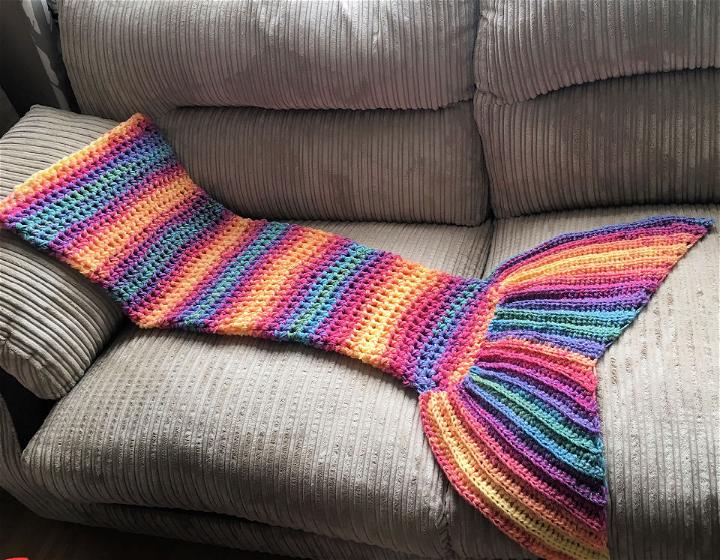 Crochet One Evening Mermaid Tail Blanket Pattern