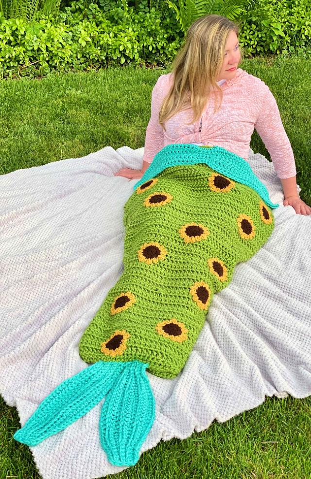 Crochet Sunflower Plus Size Mermaid Blanket Pattern