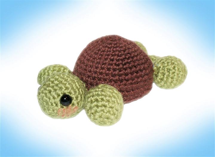 Crochet Tessa the Turtle Amigurumi Pattern