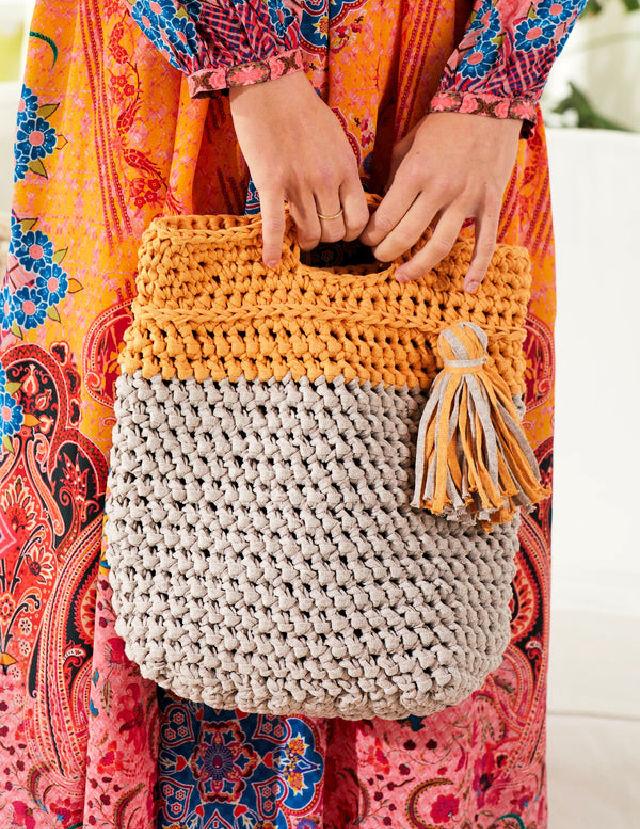 Crochet a Colorblock Tote Bag Pattern