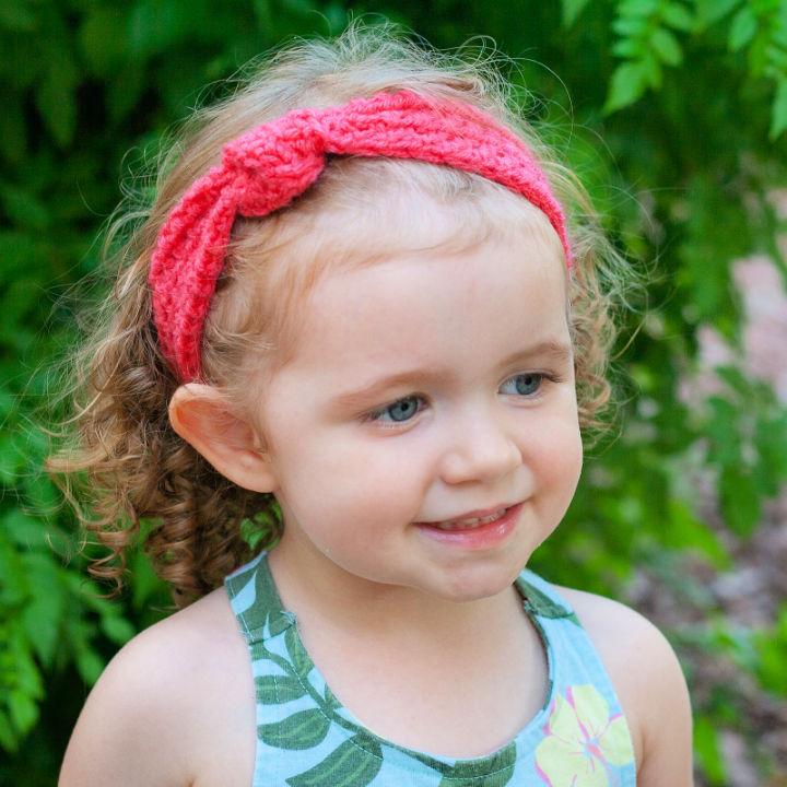 Easy Crochet Knotted Baby Headband Pattern