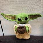 25 Free Baby Yoda Crochet Patterns (Amigurumi Pattern)