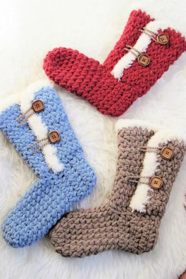 Free Crochet Arctic Boots for Women