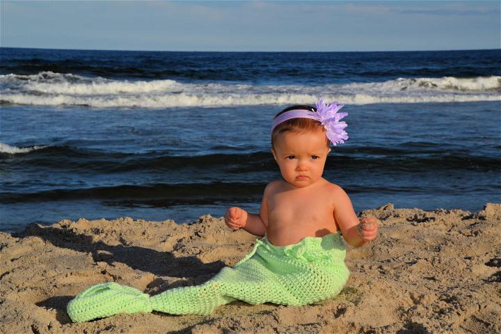 Free Crochet Infant Mermaid Outfit Pattern