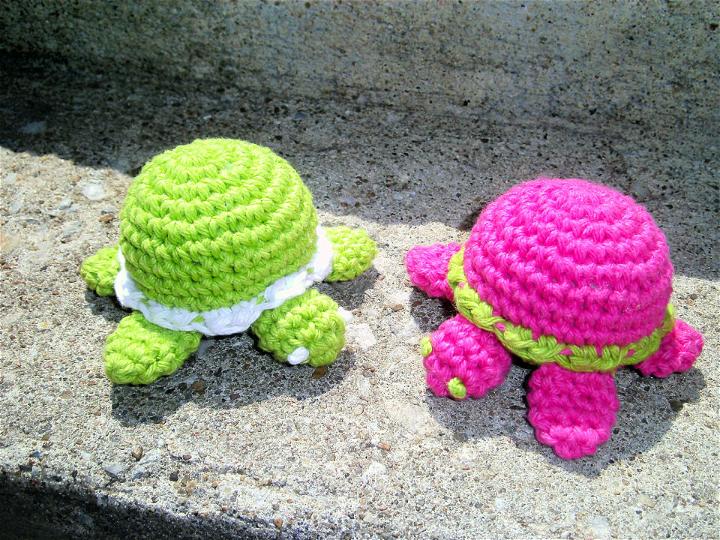 Free Crochet Pattern for Itty Bitty Turtle