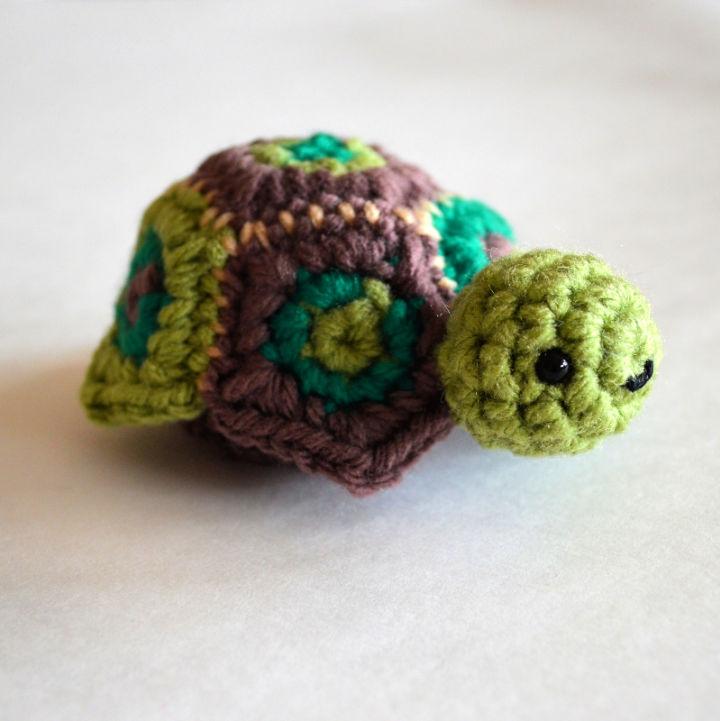 Free Crochet Secret Turtle Box Pattern