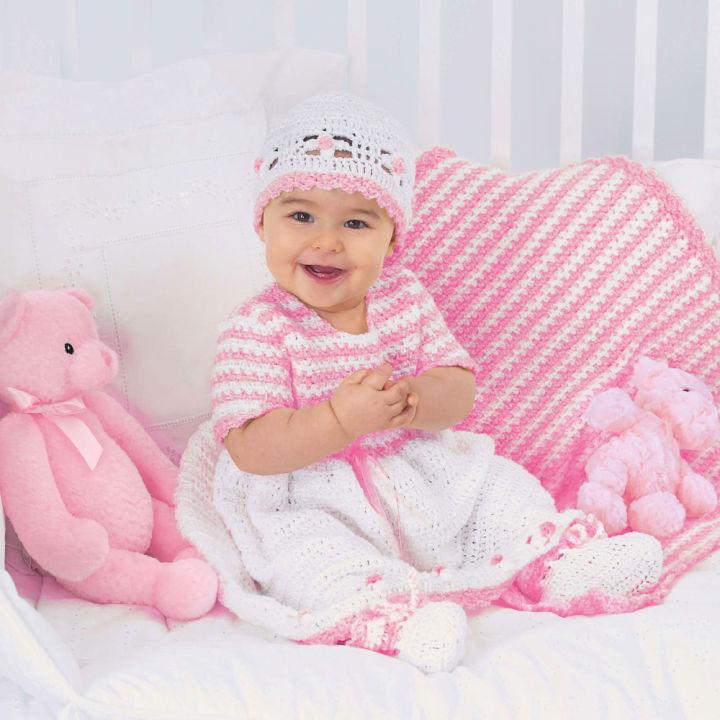 Free Crochet Sweet Baby Outfit Pattern