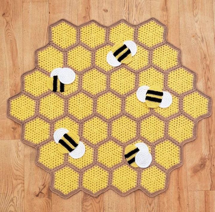 Free Hexagon Crochet Bee Blanket Pattern
